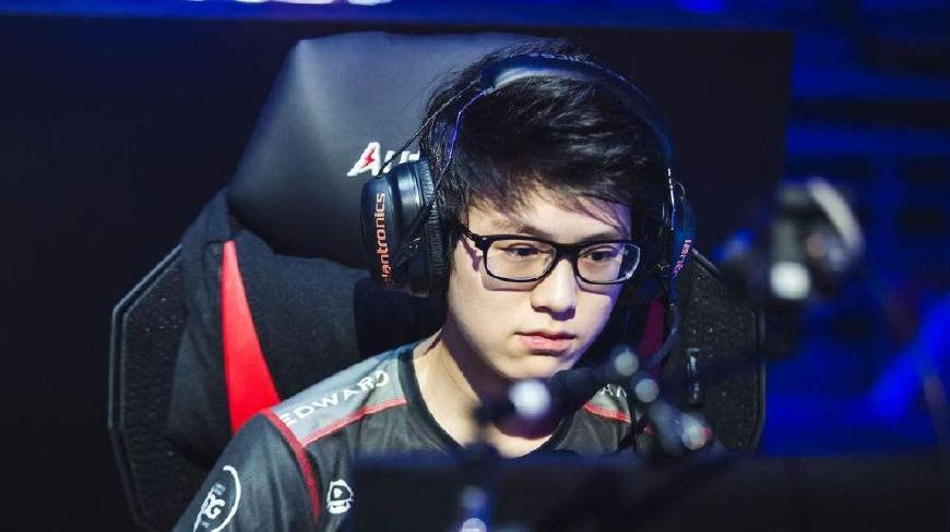 力和外线手 力和外线手