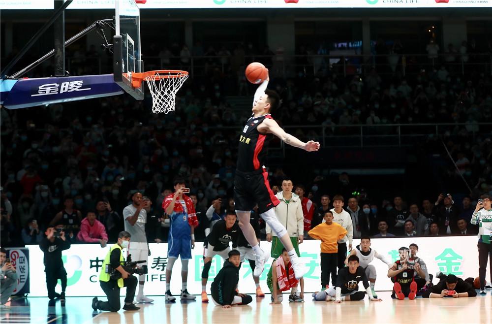 但有趣的是 但有趣的是