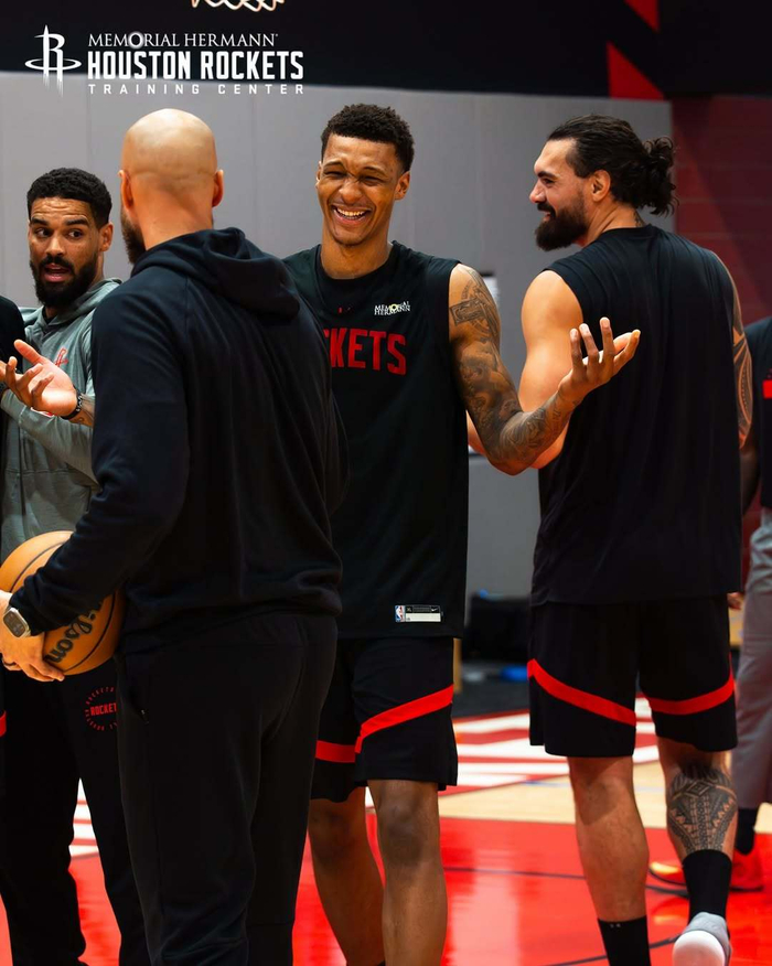 带队完成了 带队完成了