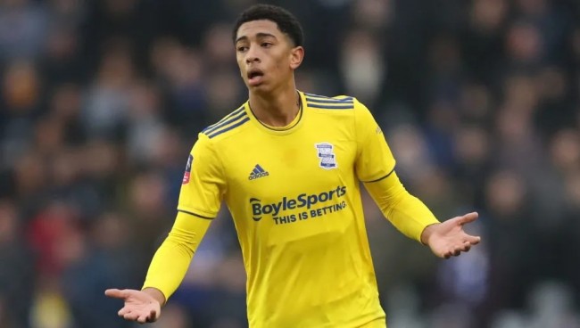 将球顶向远 将球顶向远